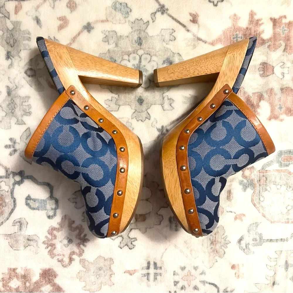 Coach Heels Bacall Wooden Clog Blue and Tan Mules in very good condition! - Picture 2 of 7
